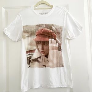 Taylor Swift Red T Shirt Album Cover White Small Official Merch